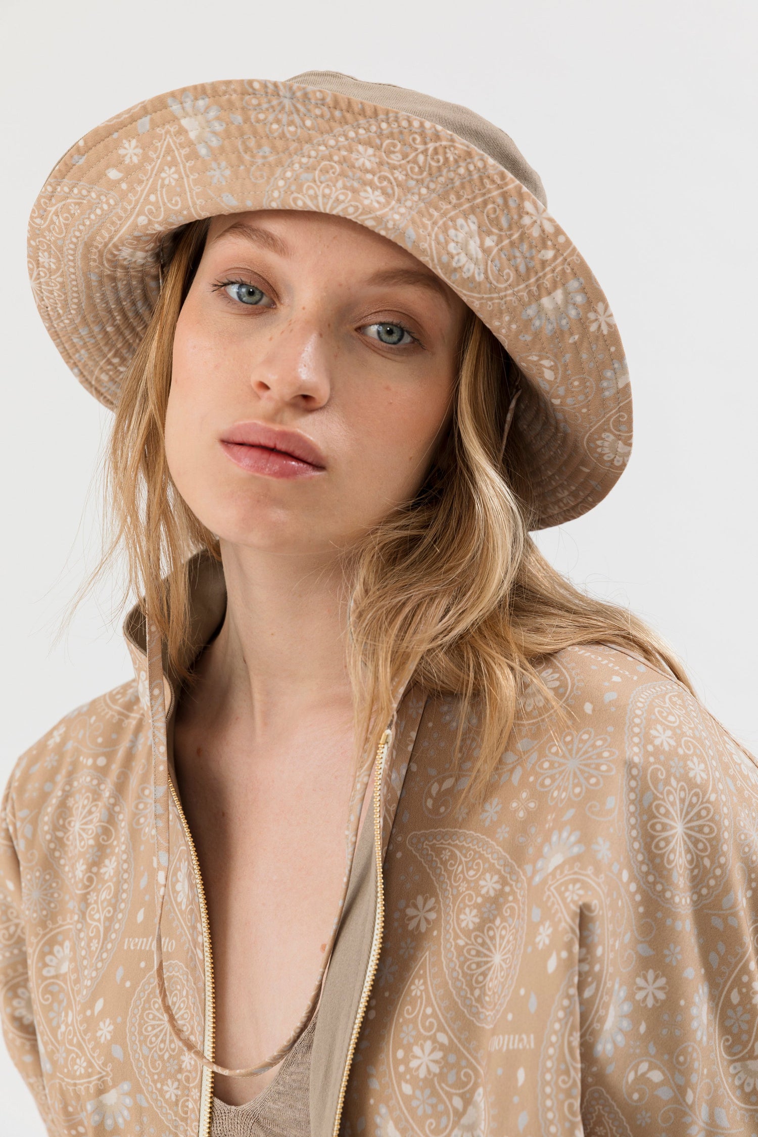Bagutta Bucket Hat
