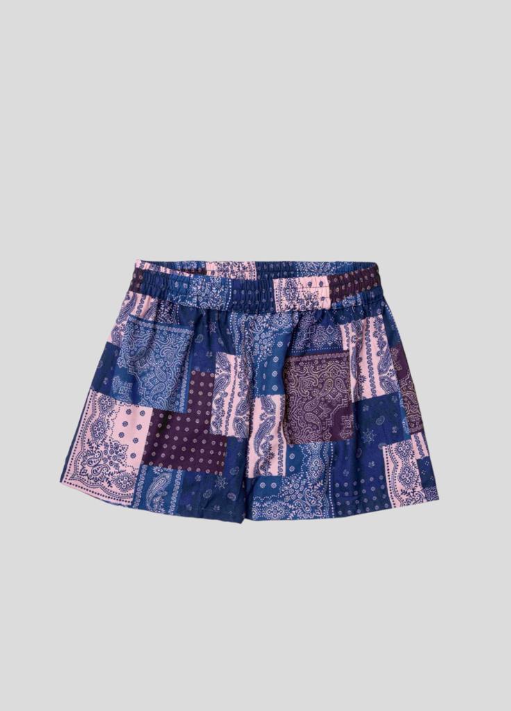 Stella Shorts in Powder - S/M
